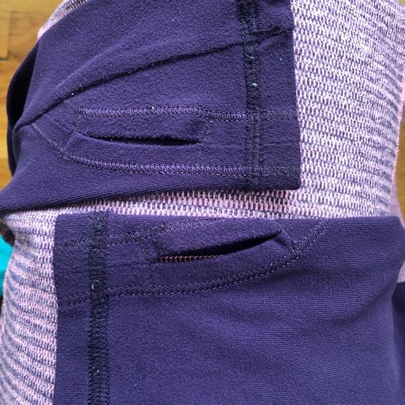 Lot of 2 Ivivva tops girls size 10 - Picture 4 of 4